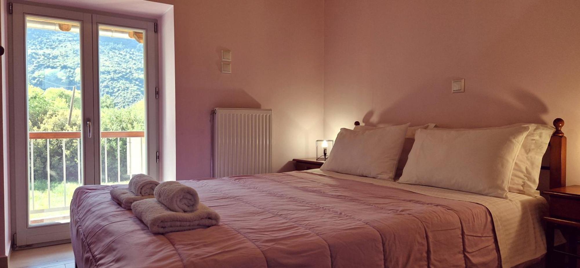 Arxontiko Taygeti Hotel Mystras Bagian luar foto
